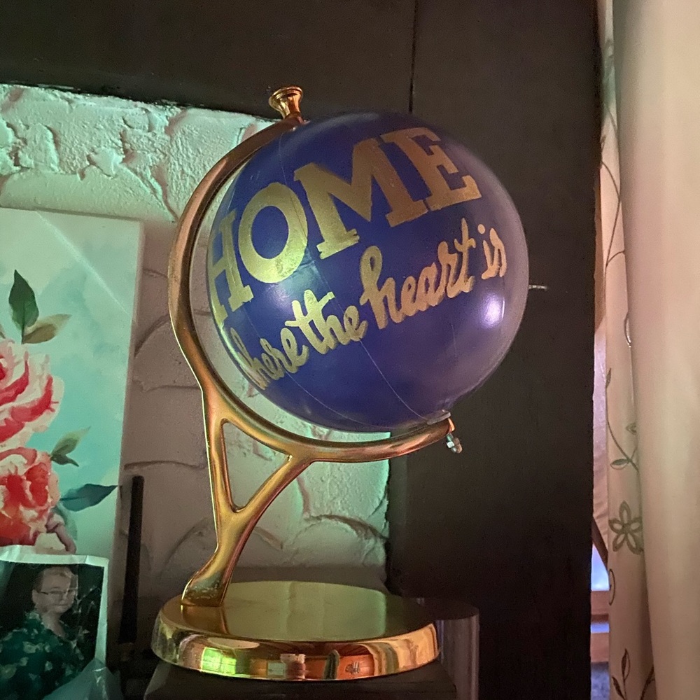 Home sense globe decor - Picture 3 of 3